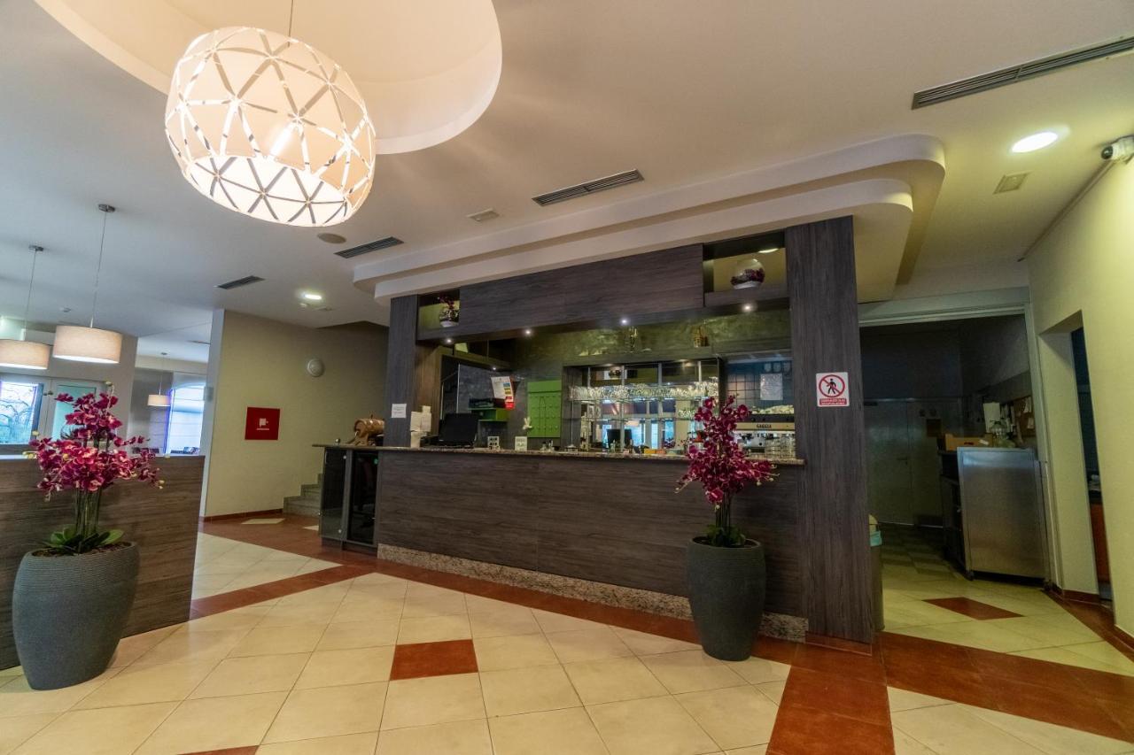 Hotel & Restaurant Babic Vranovaca Bagian luar foto
