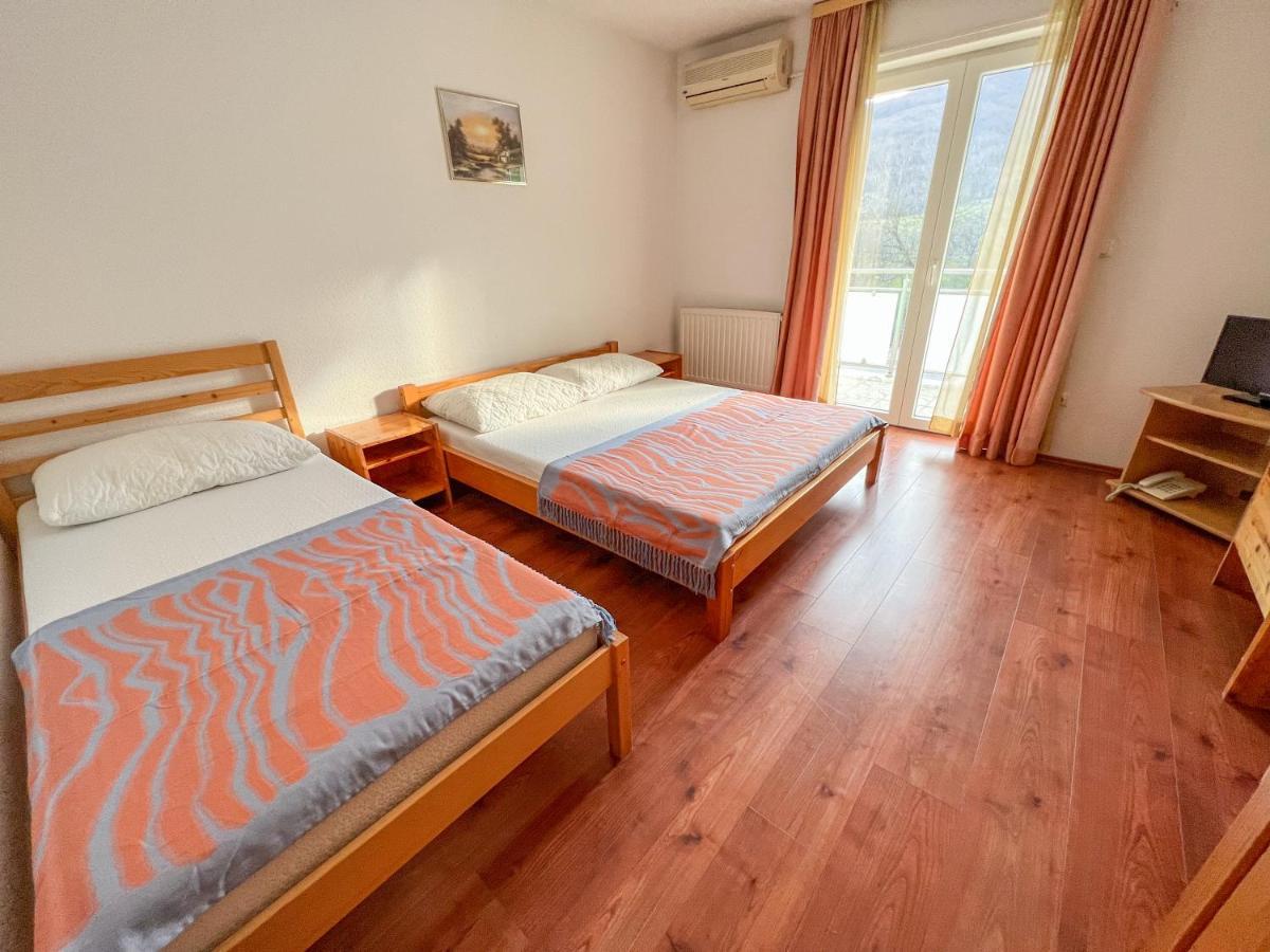 Hotel & Restaurant Babic Vranovaca Bagian luar foto