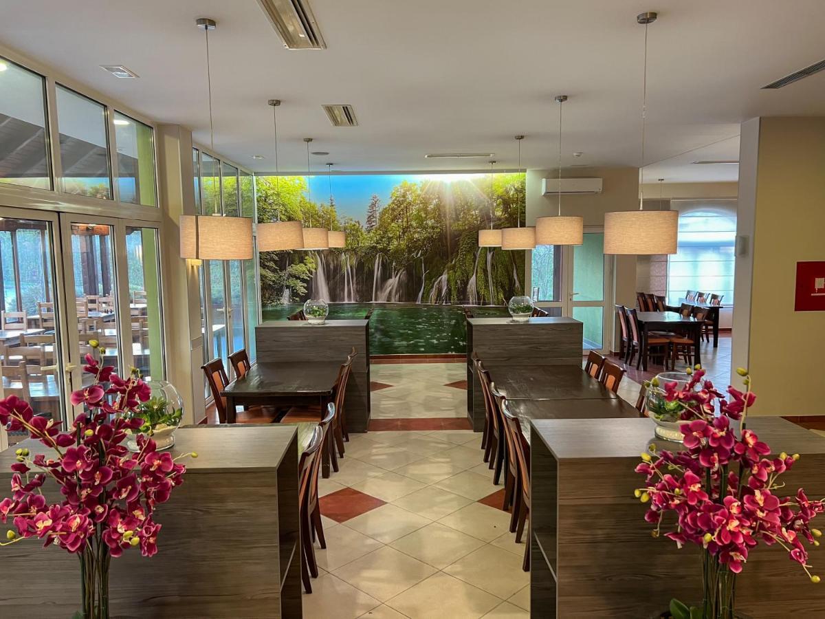 Hotel & Restaurant Babic Vranovaca Bagian luar foto