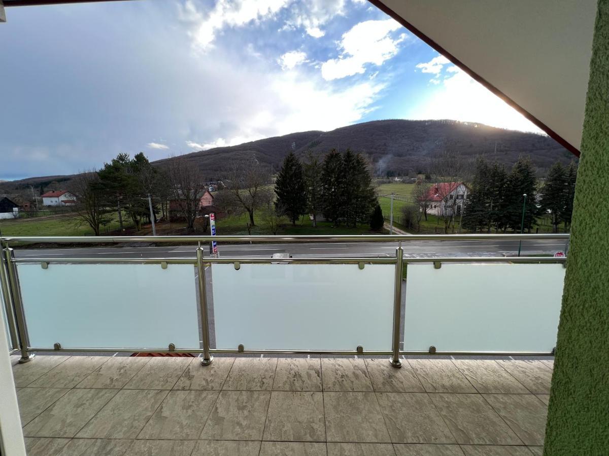 Hotel & Restaurant Babic Vranovaca Bagian luar foto
