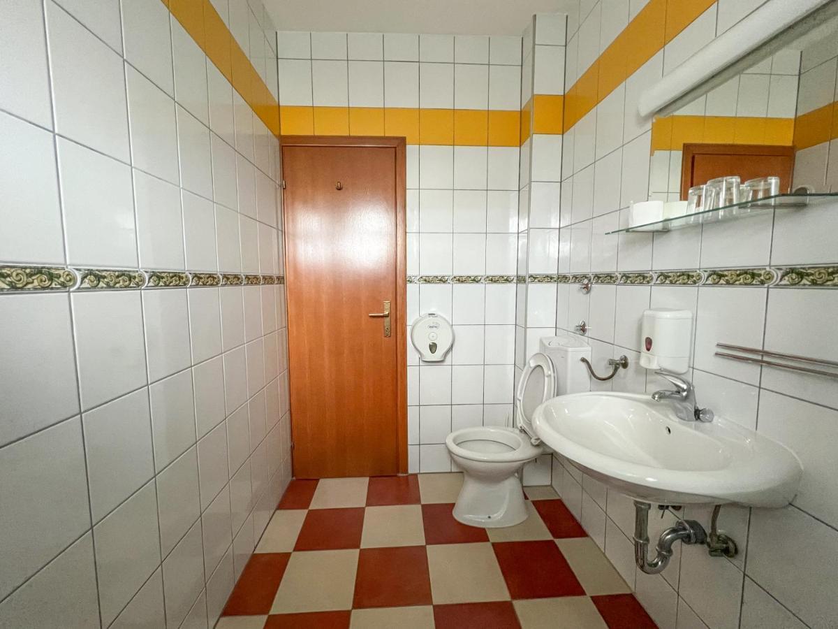 Hotel & Restaurant Babic Vranovaca Bagian luar foto